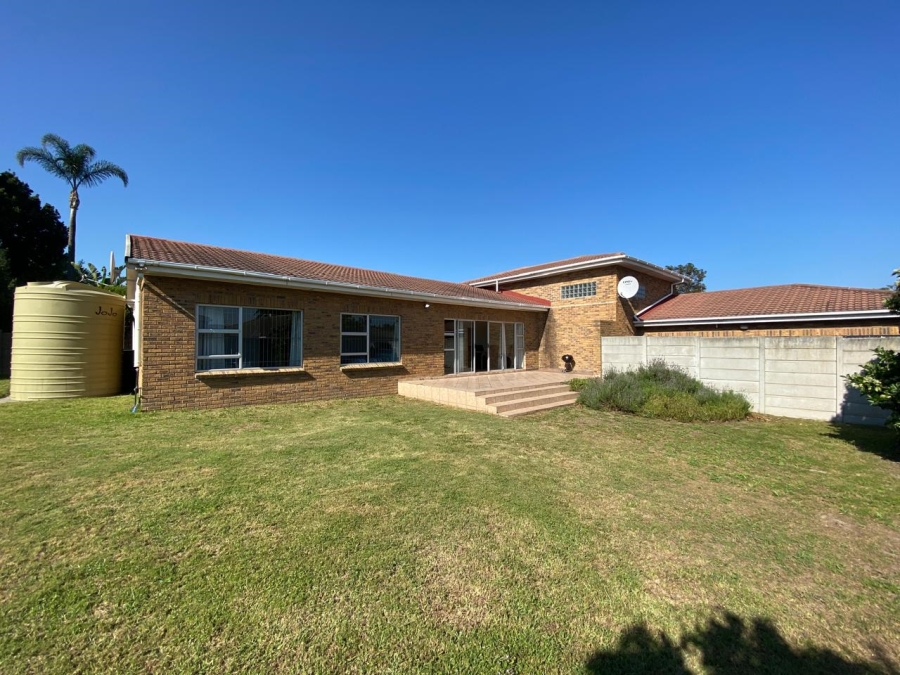 To Let 3 Bedroom Property for Rent in Kenridge Western Cape